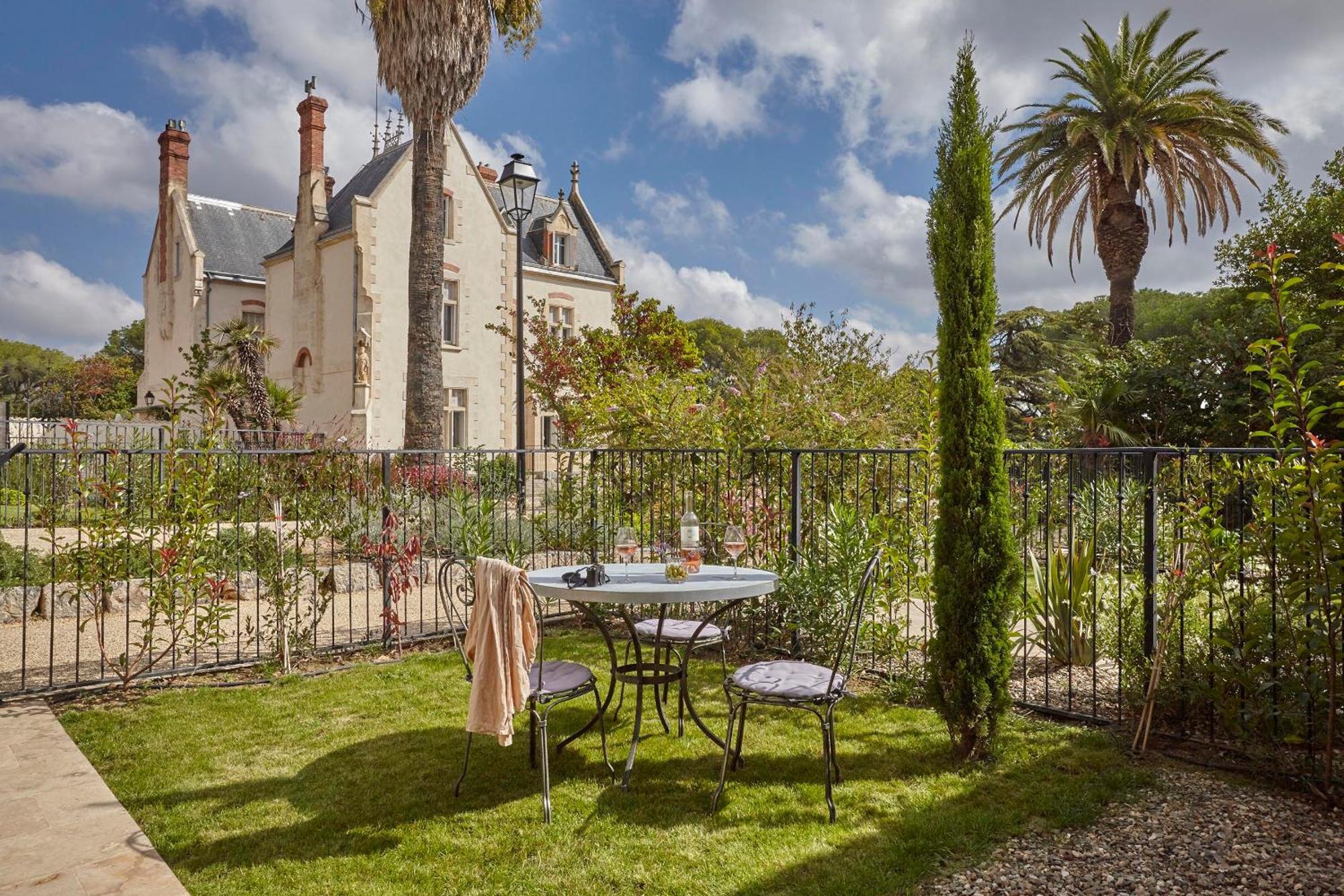 Chateau St Pierre De Serjac Puissalicon ภายนอก รูปภาพ